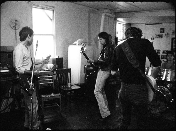 Screen grab 76